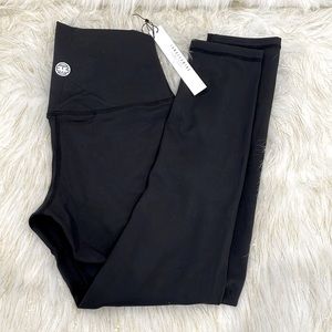 IAB/MFG Medium Contour Leggings Black